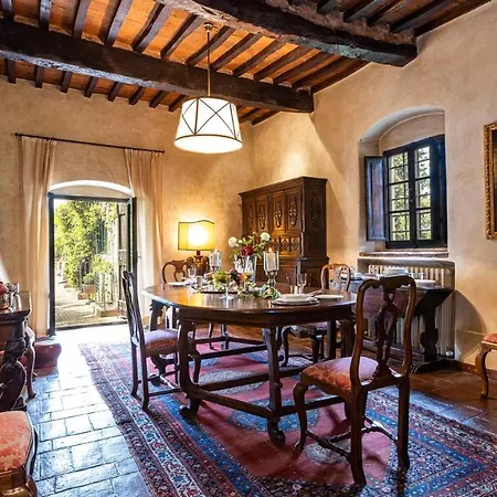 Villa Podere La Specola 18 *